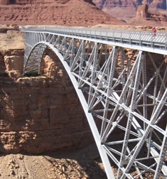 Navajo Bridge, AZ, USA; 2008; Copyright: H. Steinle